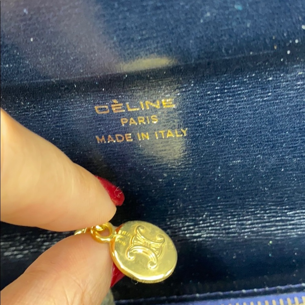 Sold✈️✈️✈️Celine shoulder bag - Picture 9 of 15